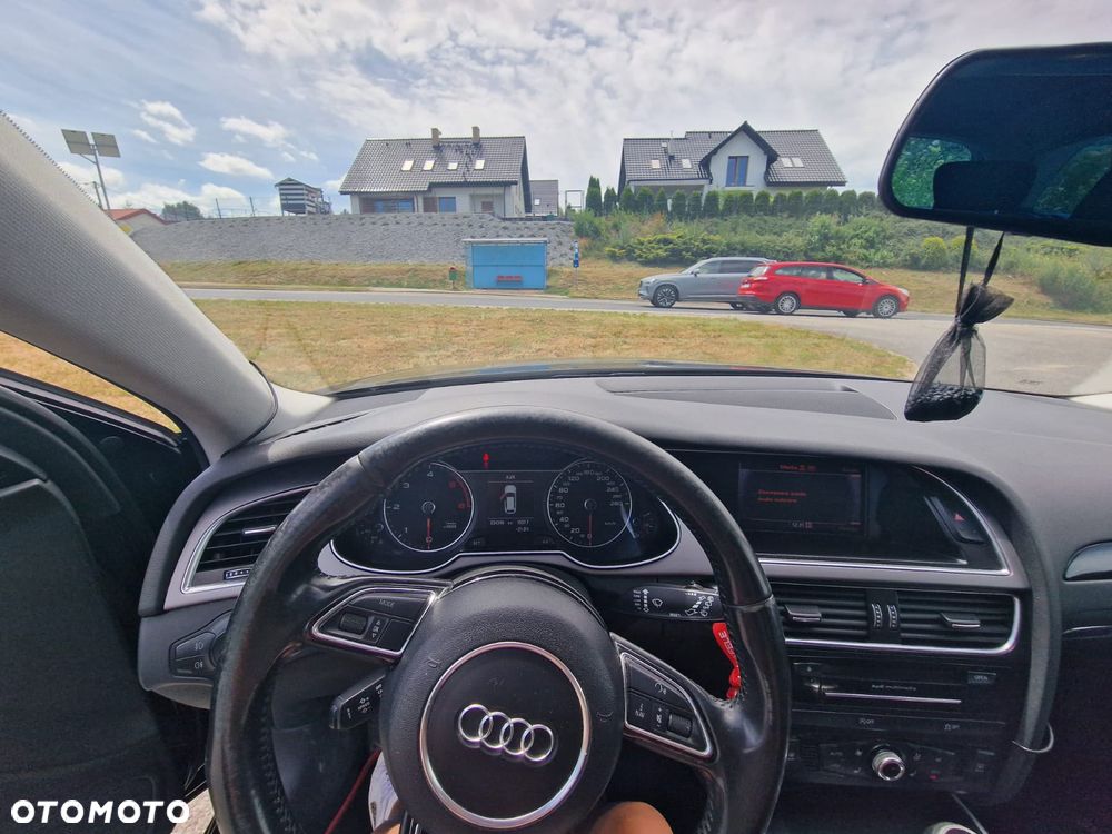 Audi A4 Avant 2.0 TDI - 8