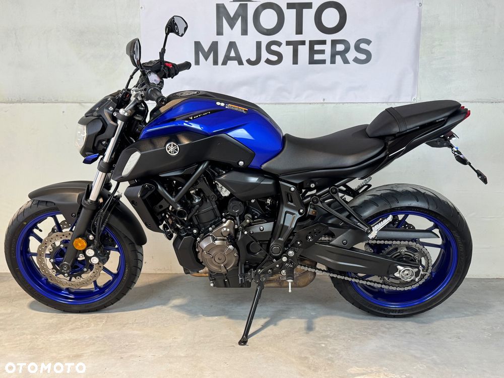 Yamaha MT - 6