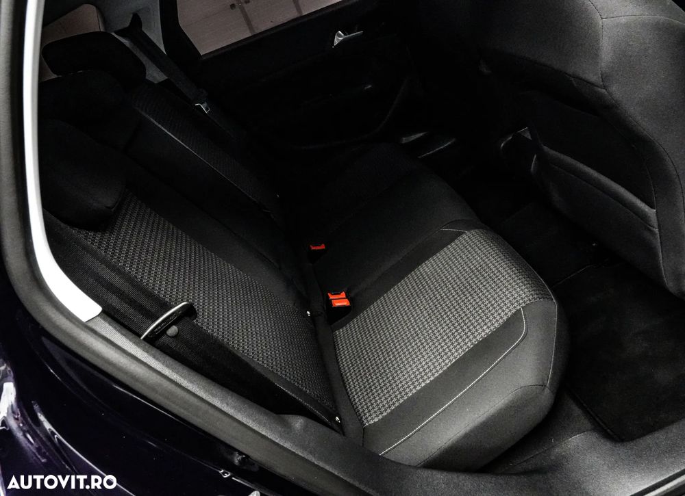 Peugeot 308 SW 1.5 BlueHDi FAP STT EAT8 Allure - 16