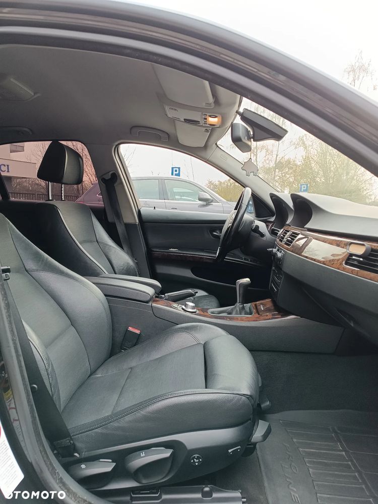 BMW Seria 3 - 2