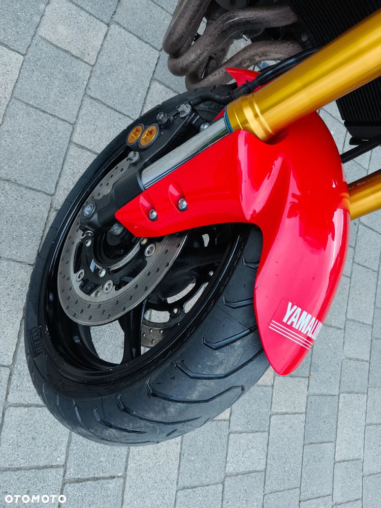 Yamaha FZ8 - 14