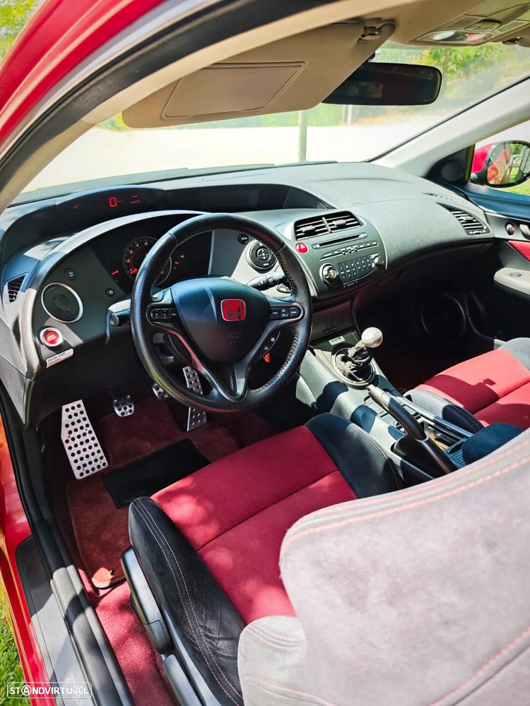 Honda Civic 2.0 Type-R Plus - 12