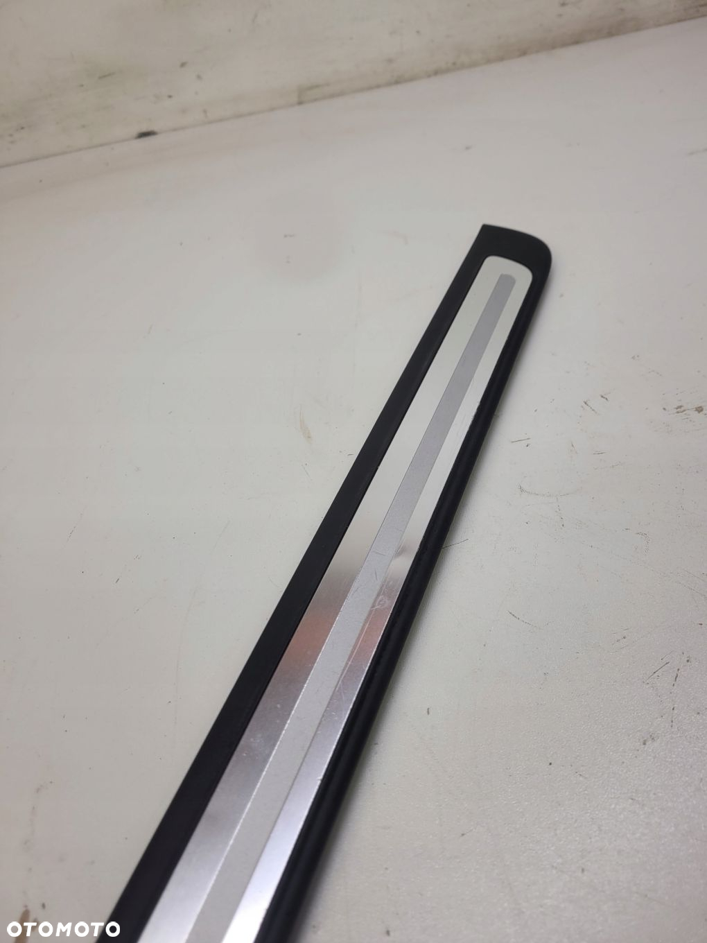 LISTWA PROGOWA PRAWY PRZÓD AUDI A4 B8 8K0853374 - 3