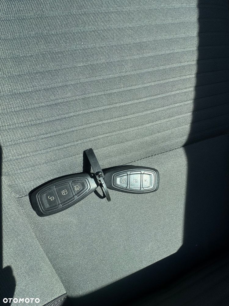 Ford C-MAX 1.5 EcoBoost Titanium ASS - 20