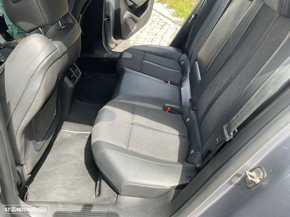 Peugeot 508 1.5 BlueHDi Allure Pack EAT8 - 39