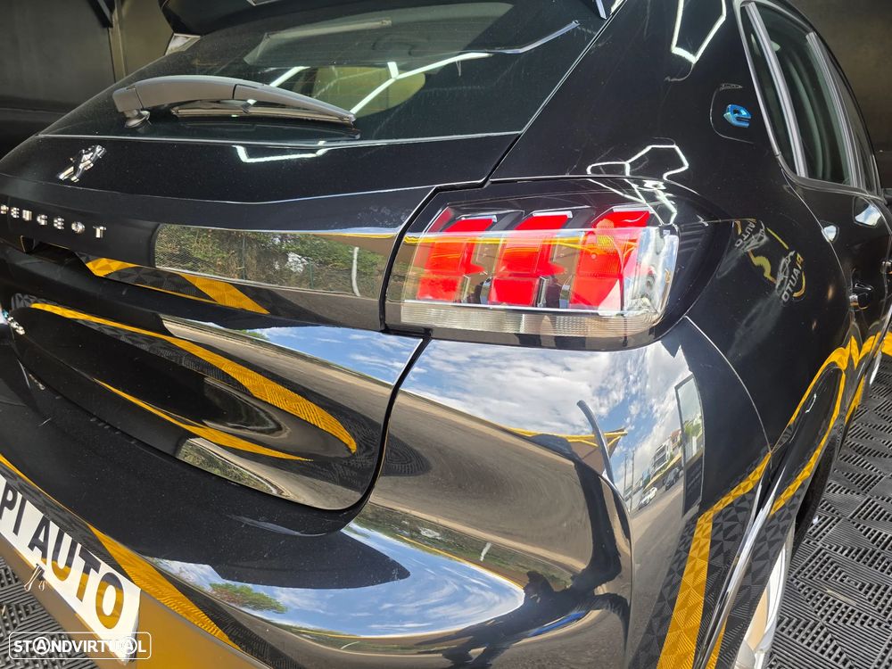 Peugeot e-208 50 kWh Allure - 10