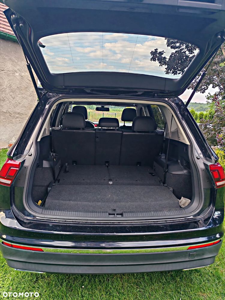Volkswagen Tiguan - 11
