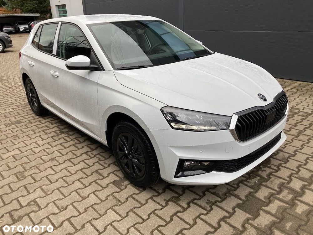 Skoda Fabia 1.0 TSI Drive - 2