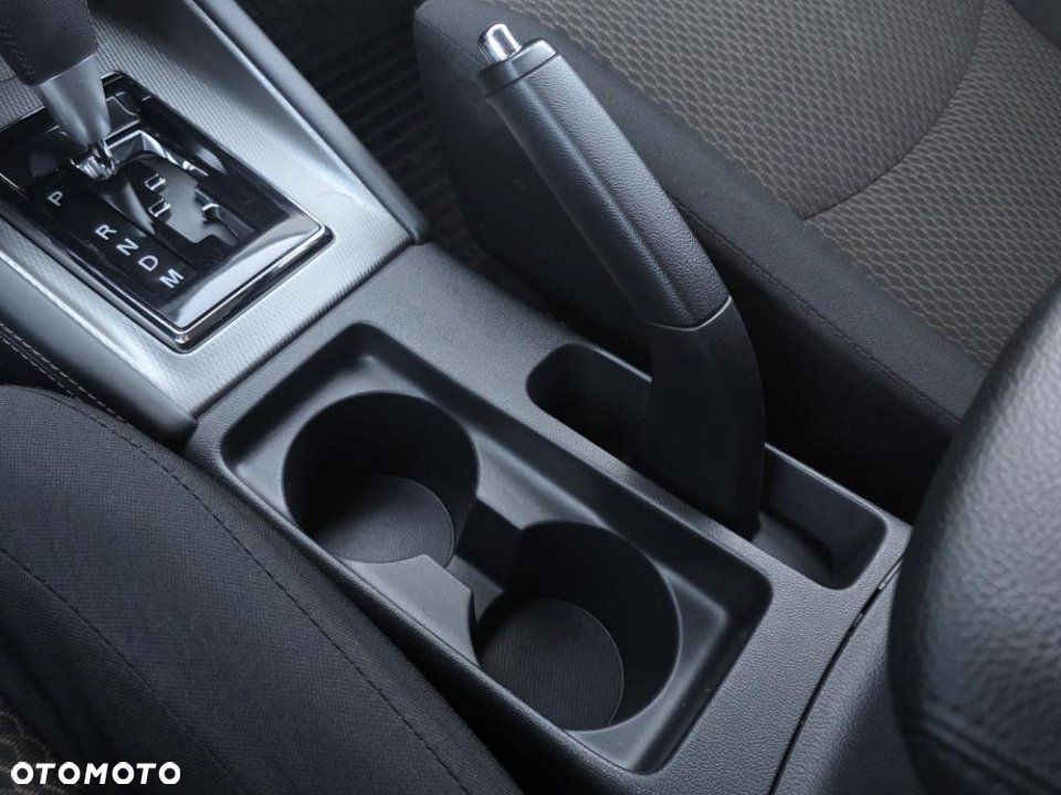 Mitsubishi ASX - 8