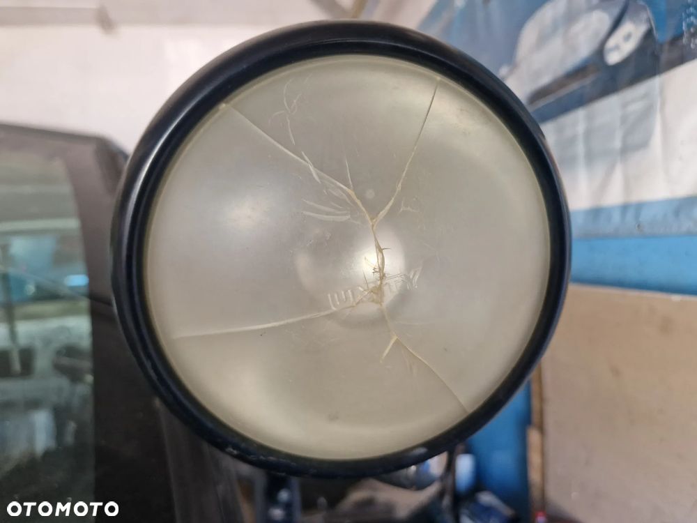 Ford Crown Victoria Szperacz Lampa - 2