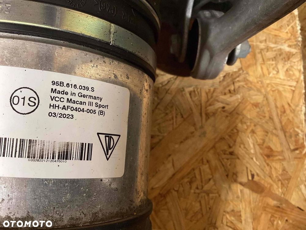 ZAWIESZENIE ZWROTNICA PRAWA PRZOD PRZEDNIE PRAWE PORSCHE MACAN 95B407254F - 8