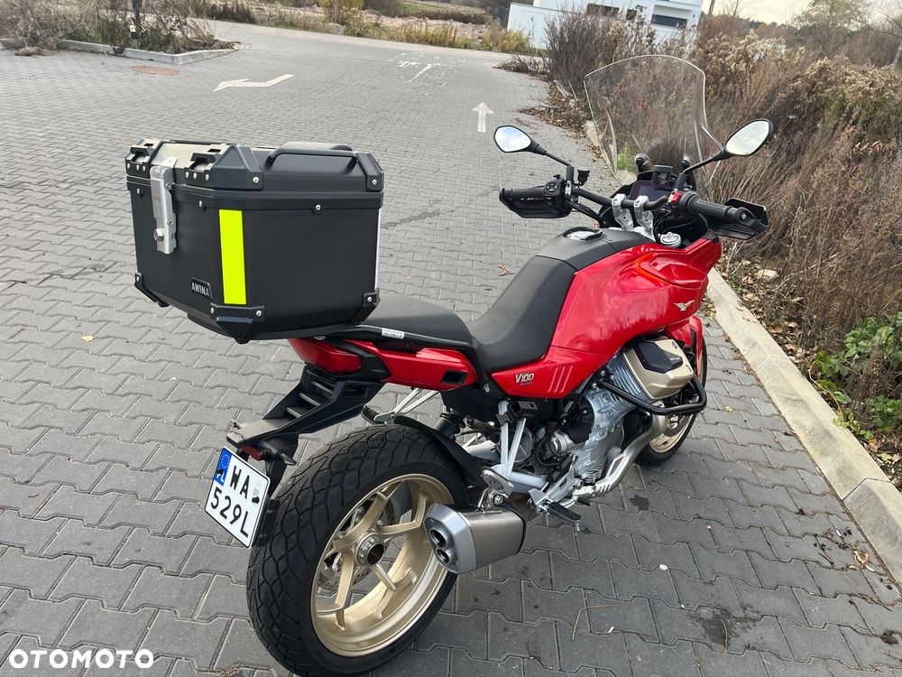 Moto Guzzi V100 Mandello - 6