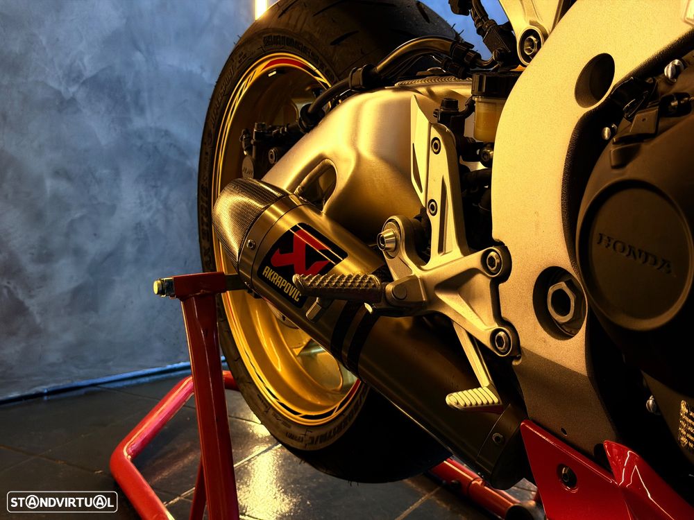 Honda CBR CBR 1000 RR SP - 4