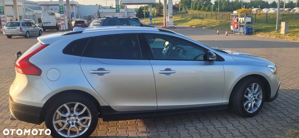 Volvo V40 T3 Geartronic Momentum - 5