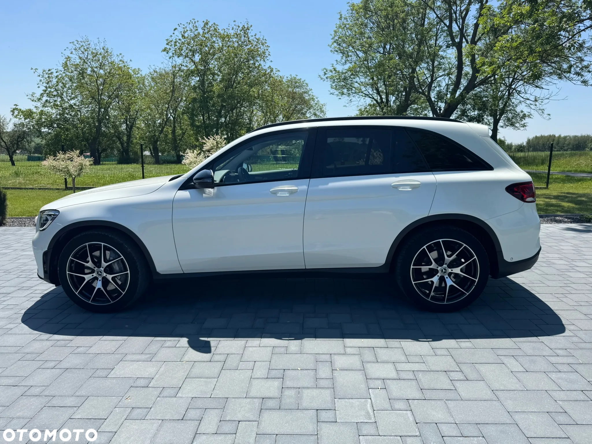 Mercedes-Benz GLC 200 d 4-Matic Business Edition - 4