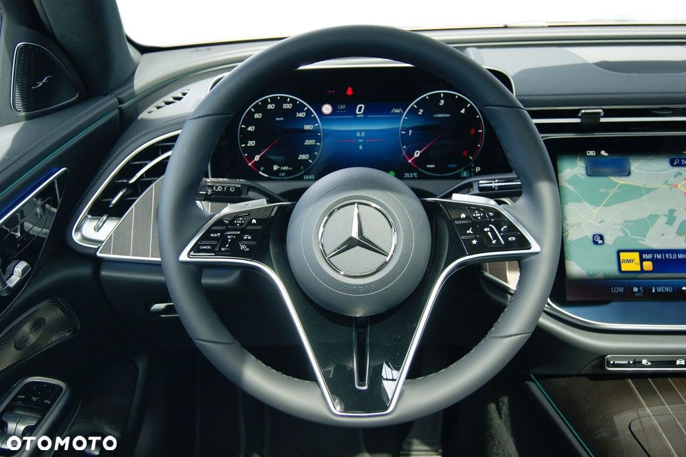 Mercedes-Benz Klasa E - 12