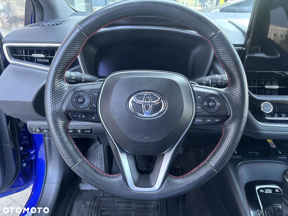 Toyota Corolla - 17