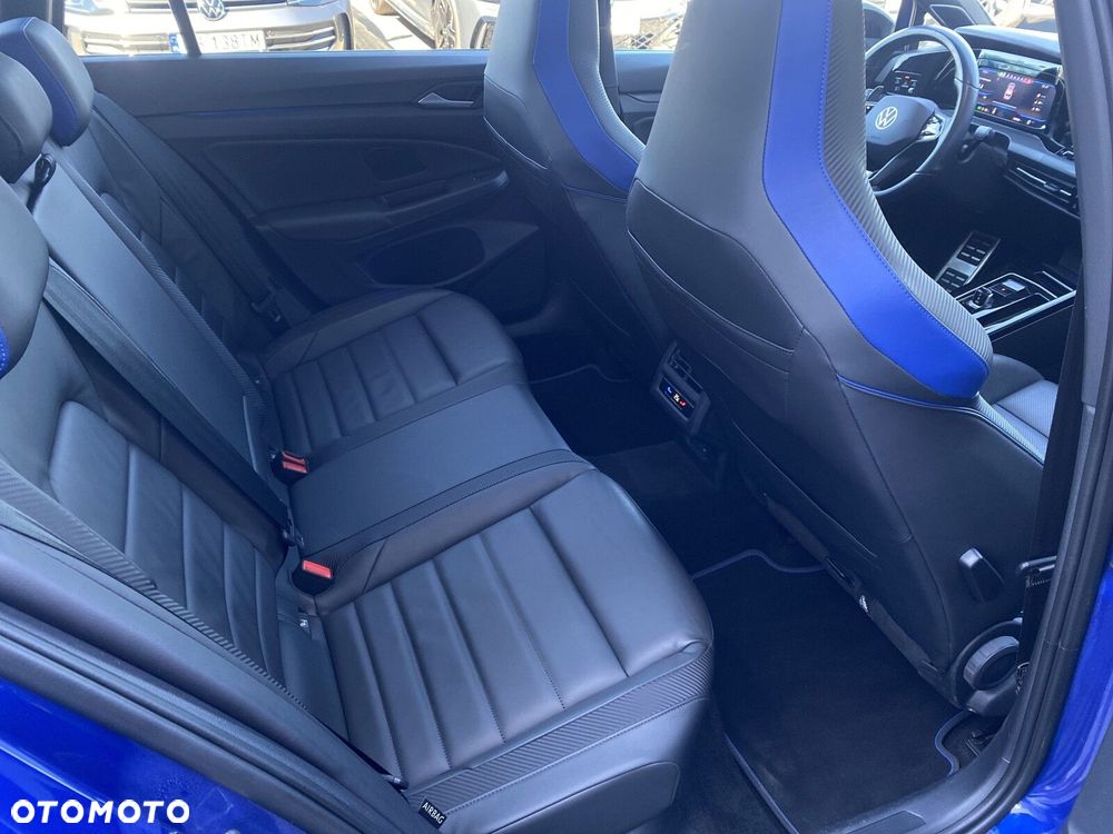 Volkswagen Golf Variant 2.0 TSI 4Motion R DSG - 32