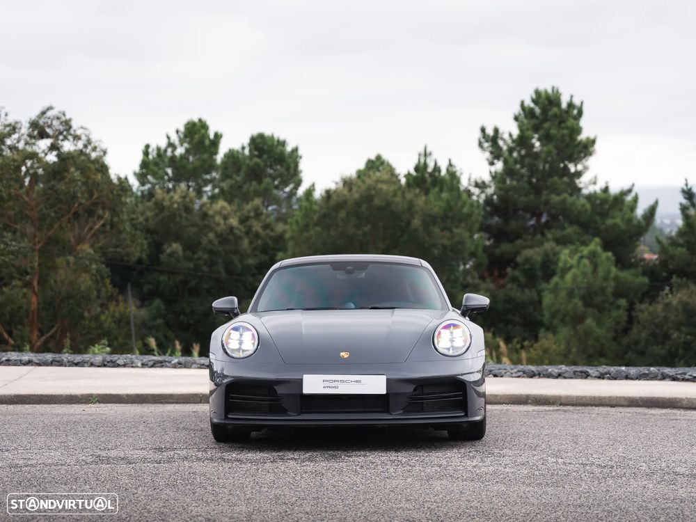 Porsche 911 (992) Carrera - 10