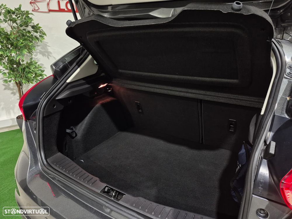 Ford Focus 1.5 TDCi Titanium - 24