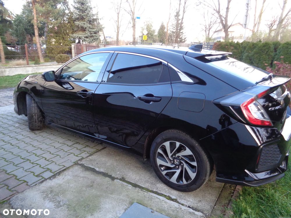 Honda Civic 1.0 i-VTEC Turbo Elegance - 9