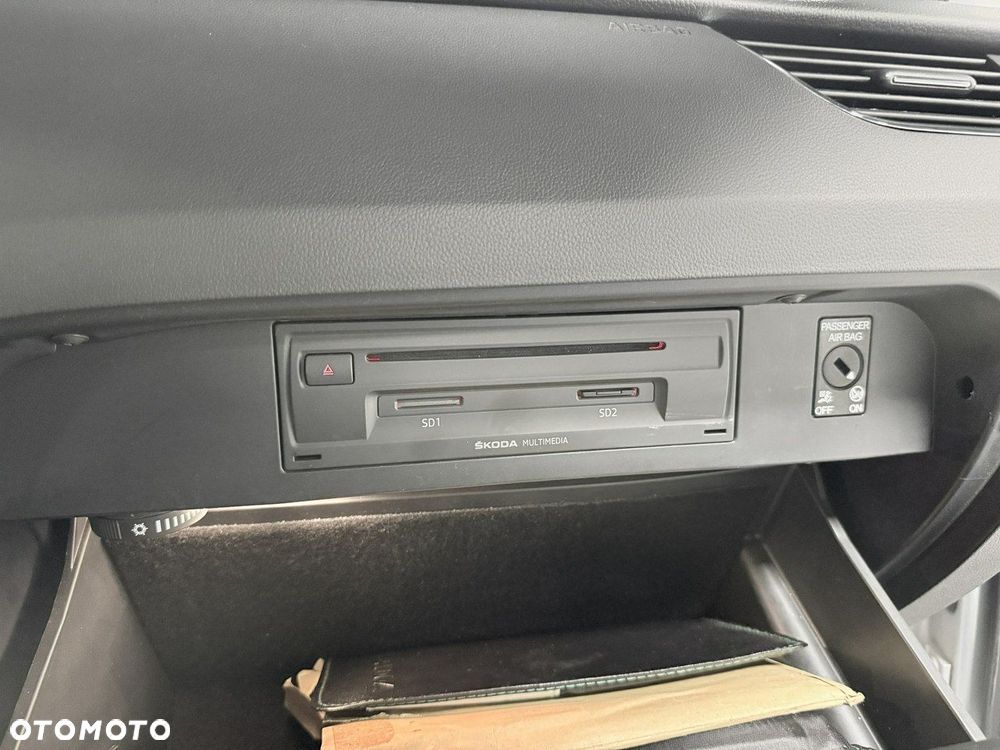 Skoda Octavia 2.0 TDI RS - 34