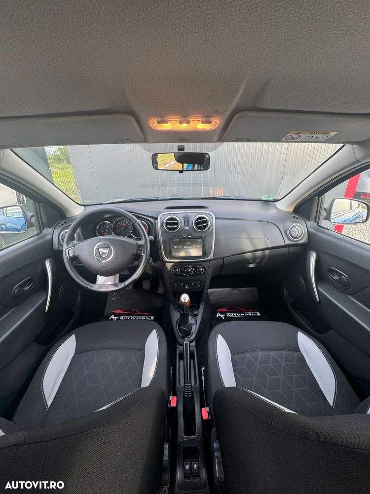 Dacia Sandero 0.9 90CP Stepway - 10