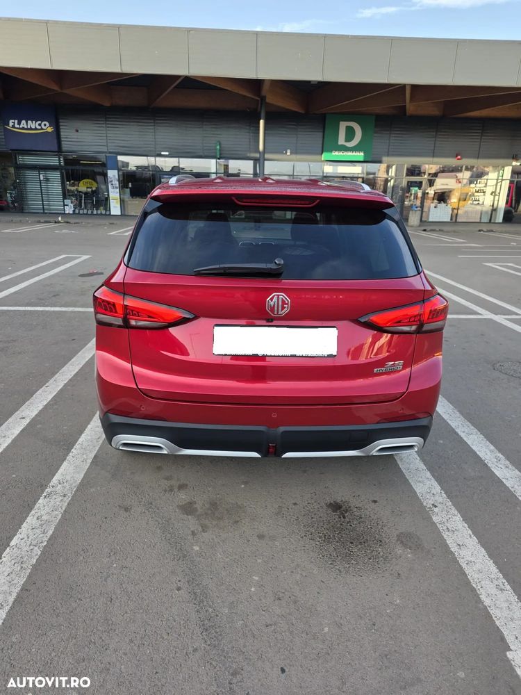 MG ZS HEV 1.5 GSI AT Exclusive - 6