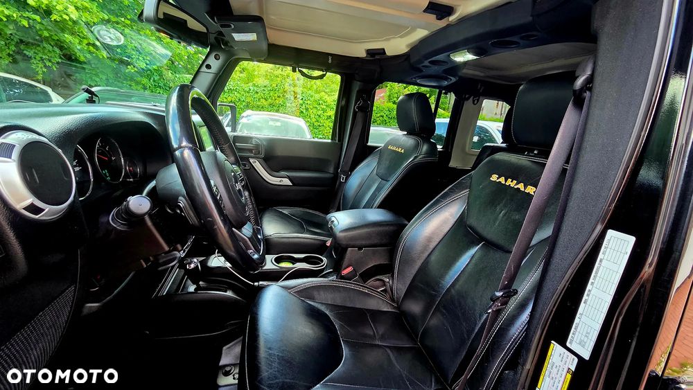 Jeep Wrangler Unlimited 2.8 CRD DPF Automatik Sahara - 9