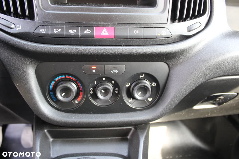 Fiat Doblo - 22