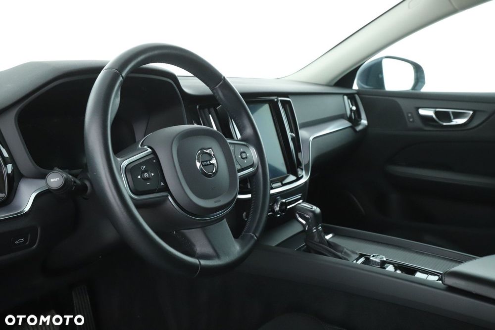 Volvo V60 - 21