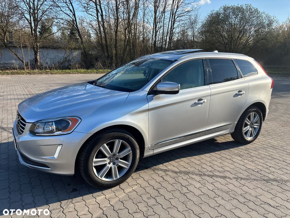 Volvo XC 60 T6 AWD Summum - 1