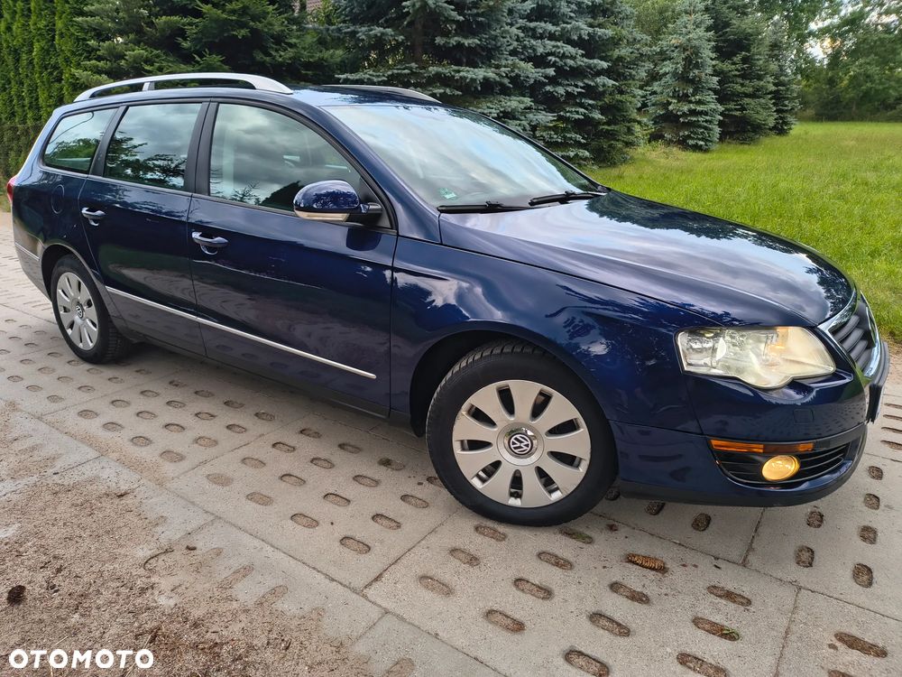 Volkswagen Passat 2.0 TDI BlueMotion Technology Comfortline - 2
