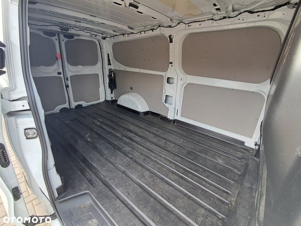 Ford Transit Custom - 16