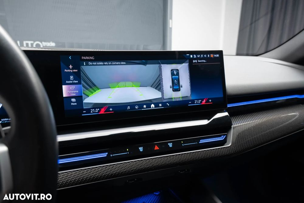 BMW Seria 5 520i Aut. - 26