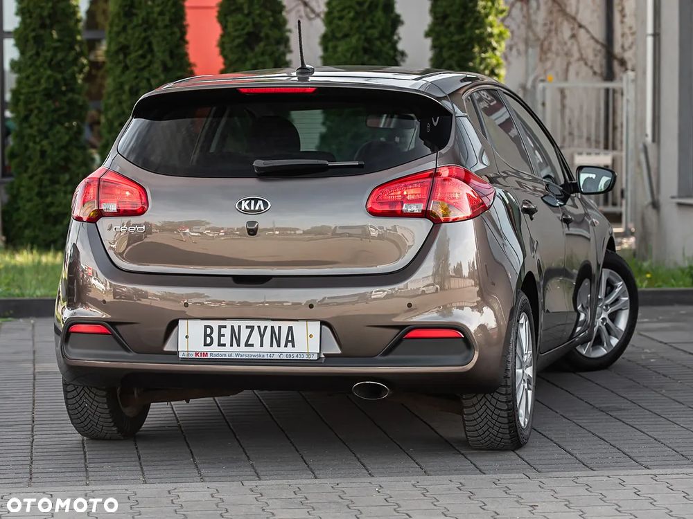 Kia Ceed 1.6 GDI Platinum Edition - 12
