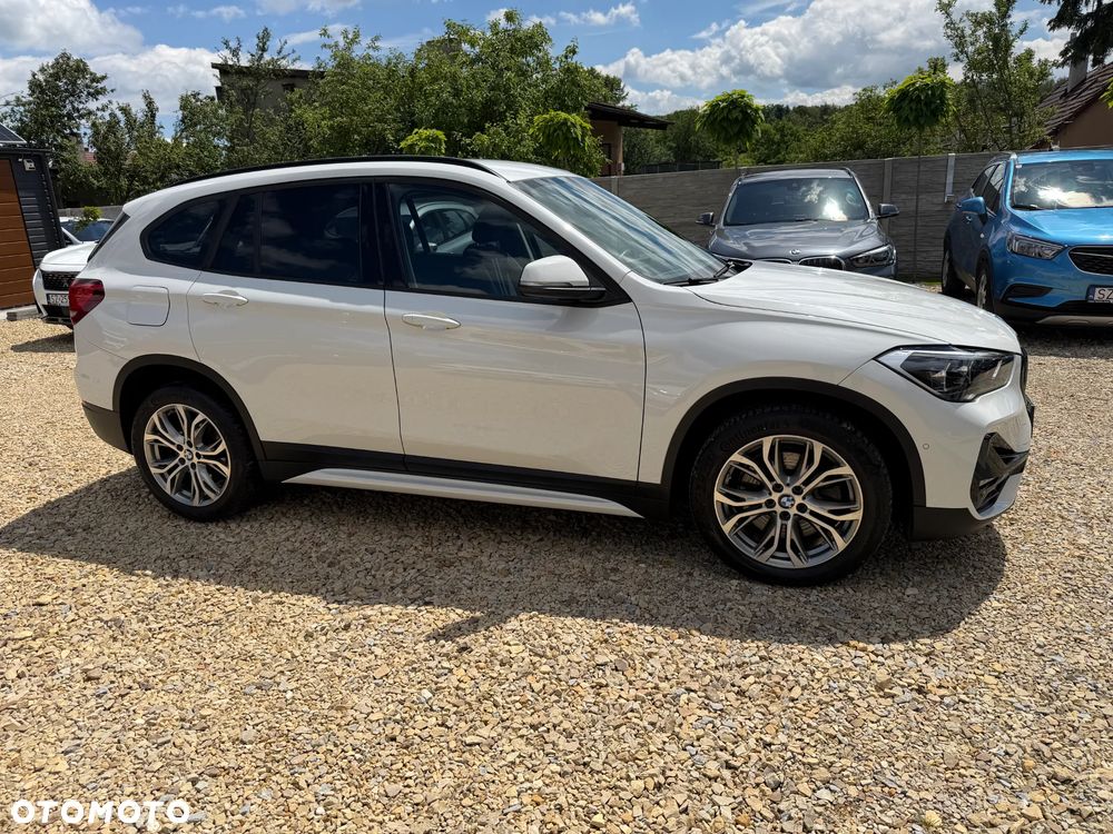 BMW X1 xDrive20d Sport Line - 8