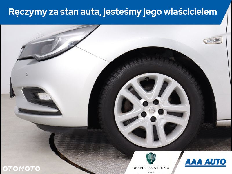 Opel Astra - 16