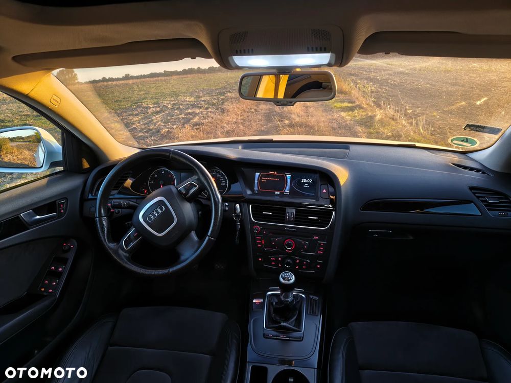Audi A4 Avant 2.0 TDI DPF - 16