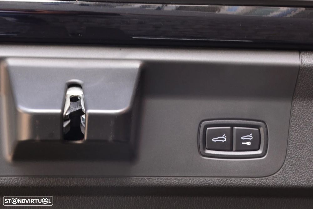 Porsche Panamera 4 S - 47