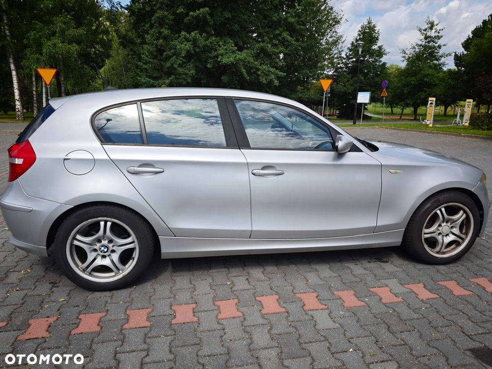 BMW Seria 1 - 2