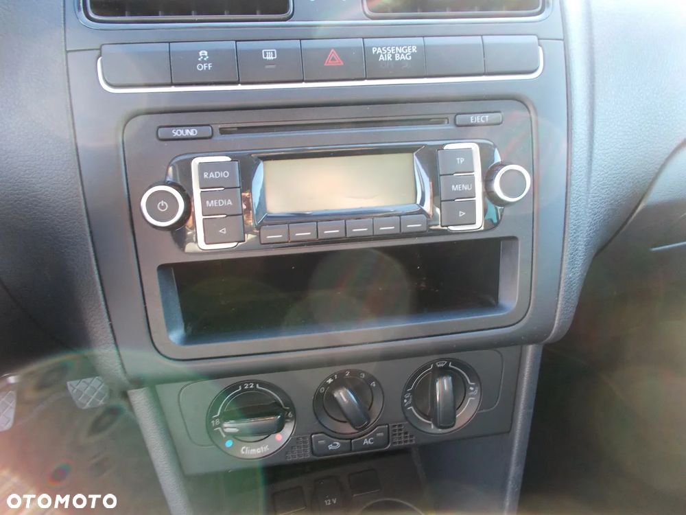 Volkswagen Polo 1.2 Style - 21