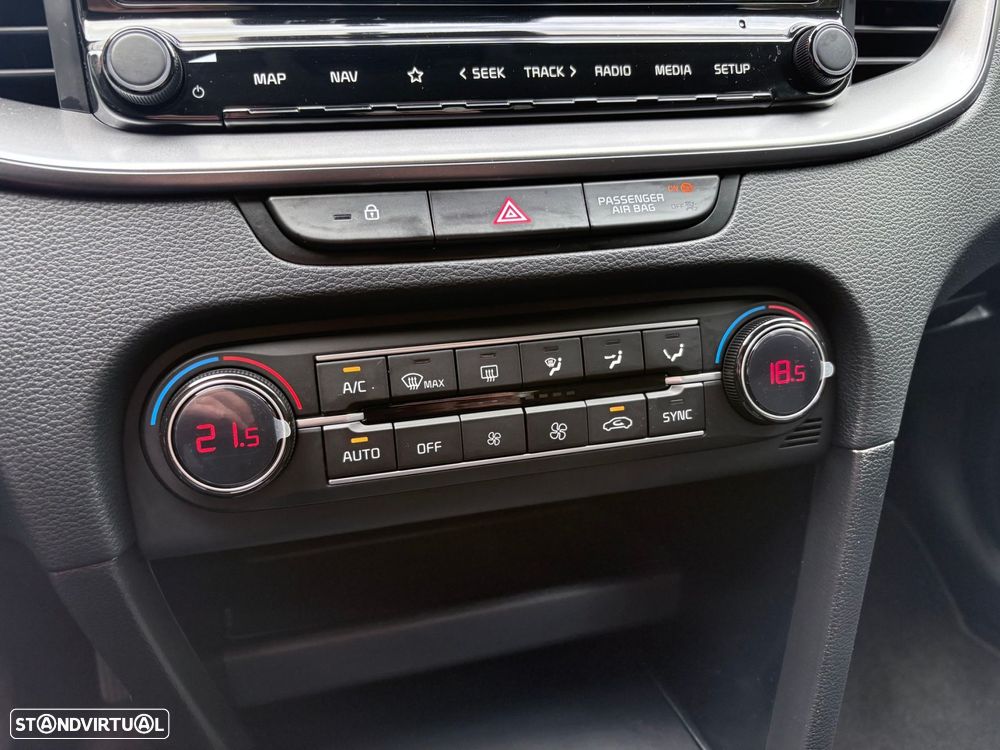 Kia XCeed 1.5 T-GDI Sport - 41