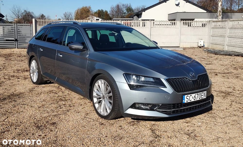 Skoda Superb 2.0 TDI 4x4 L&K DSG - 6