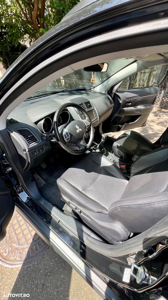 Mitsubishi ASX 1.8 DID 4WD Diamond Edition A13 - 10