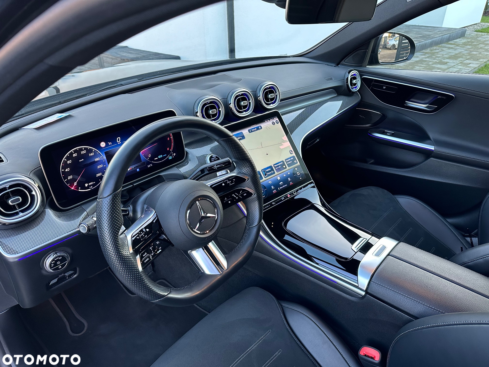 Mercedes-Benz Klasa C 220 d T 9G-TRONIC AMG Line - 13