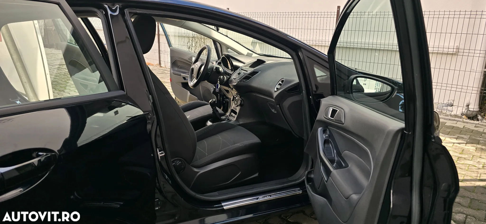 Ford Fiesta 1.0 Titanium - 10