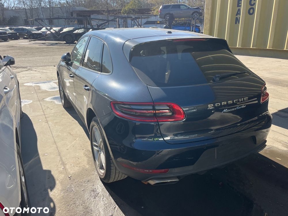 Porsche Macan PDK - 24