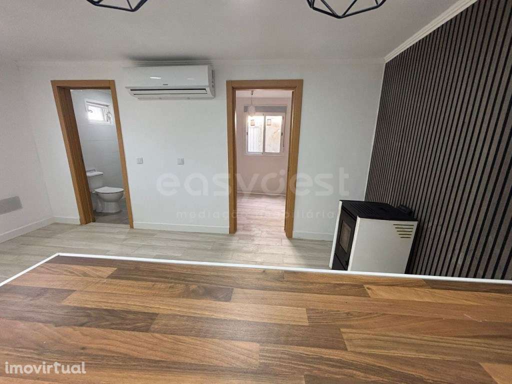 Moradia Isolada T1 recuperada em terreno de 735mt2 - Grande imagem: 4/20