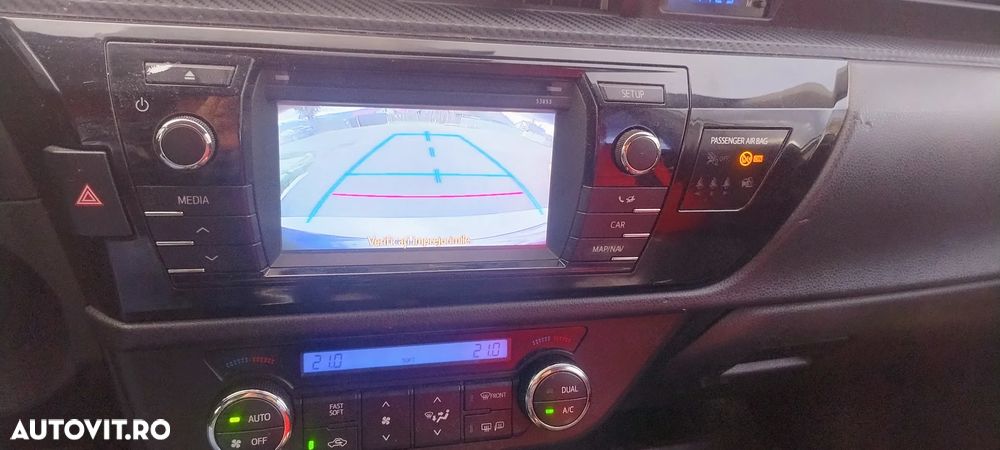 Toyota Corolla 1.6 Luna - 5